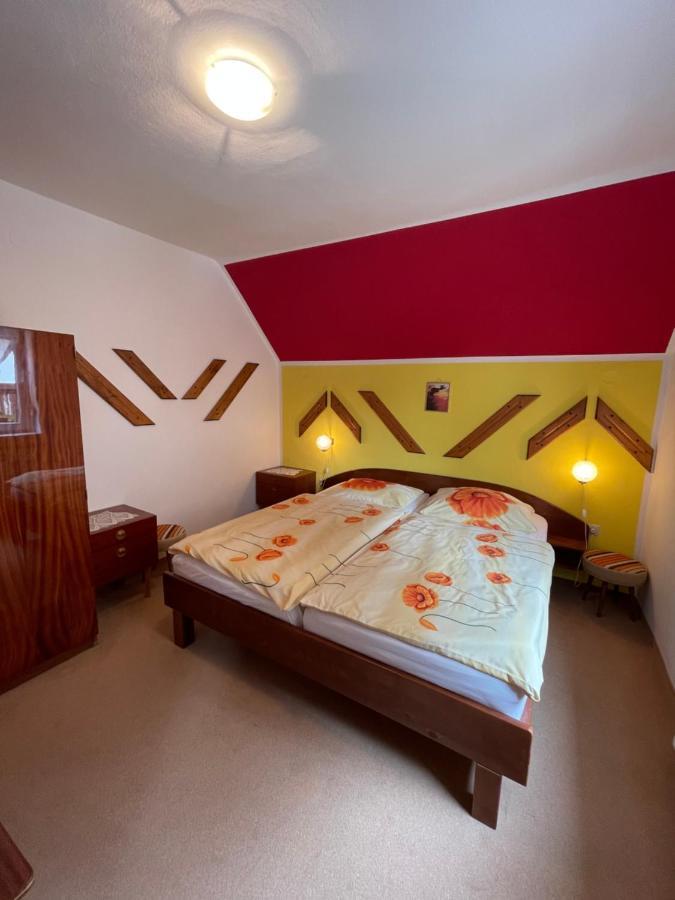 Apartments And Rooms Razen Bohinj ภายนอก รูปภาพ