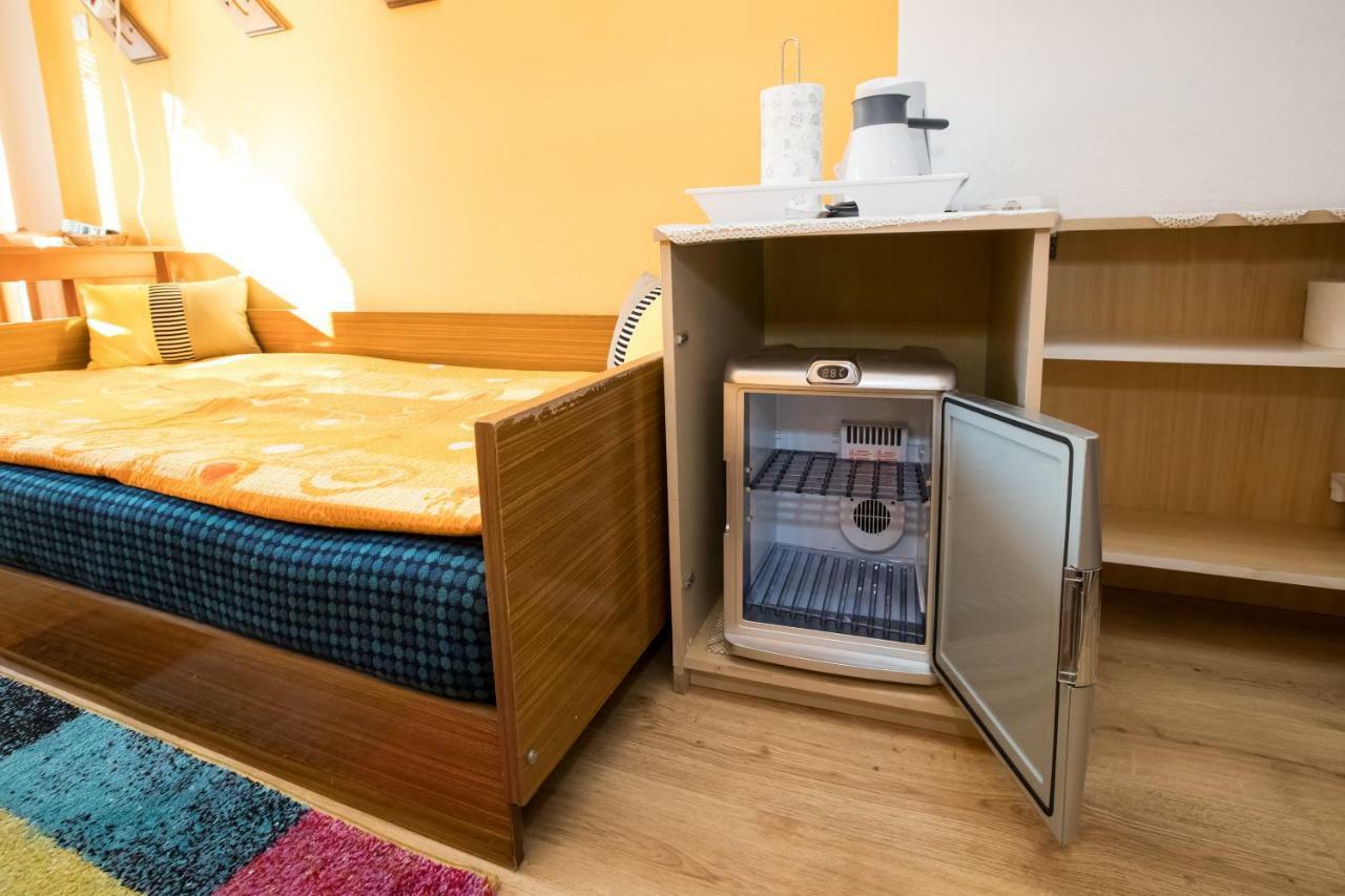 Apartments And Rooms Razen Bohinj ภายนอก รูปภาพ
