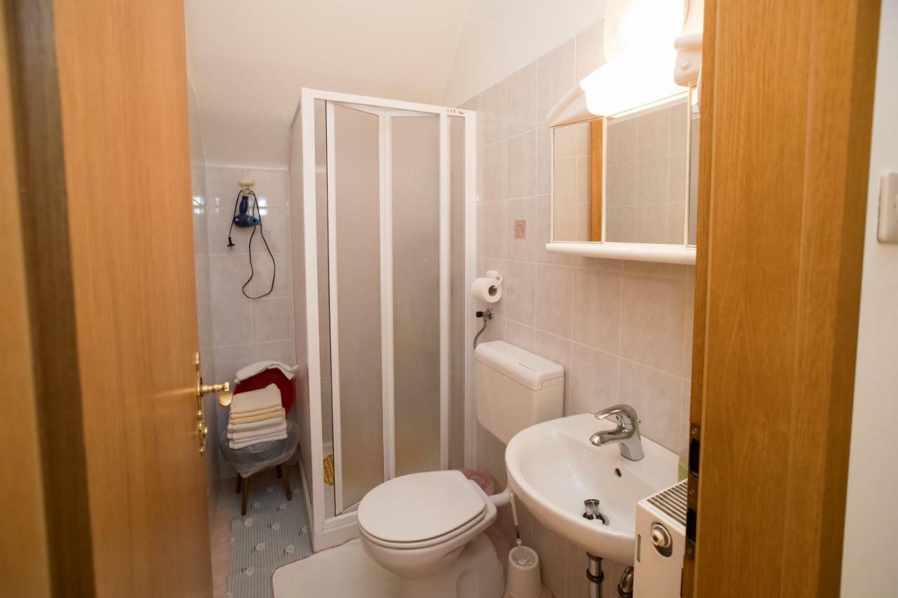 Apartments And Rooms Razen Bohinj ภายนอก รูปภาพ