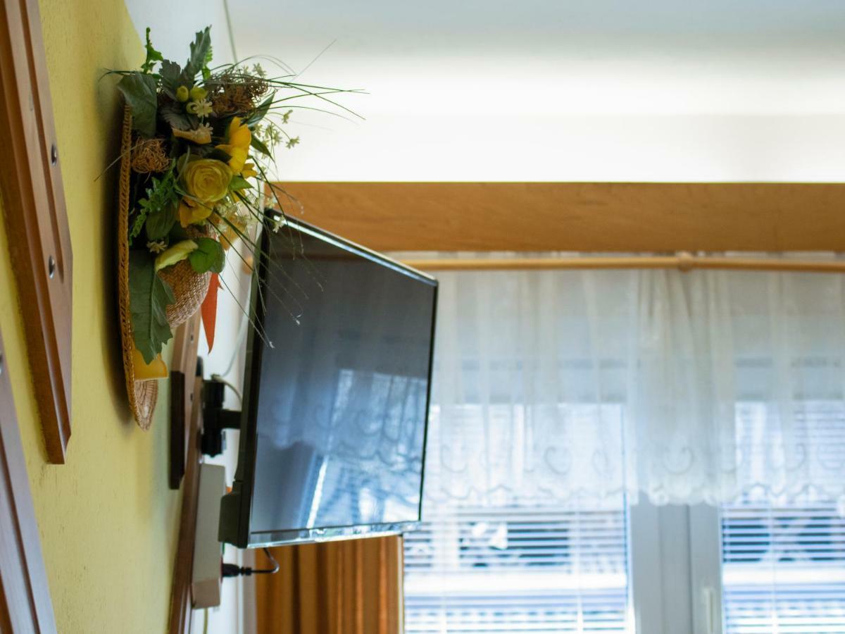 Apartments And Rooms Razen Bohinj ภายนอก รูปภาพ